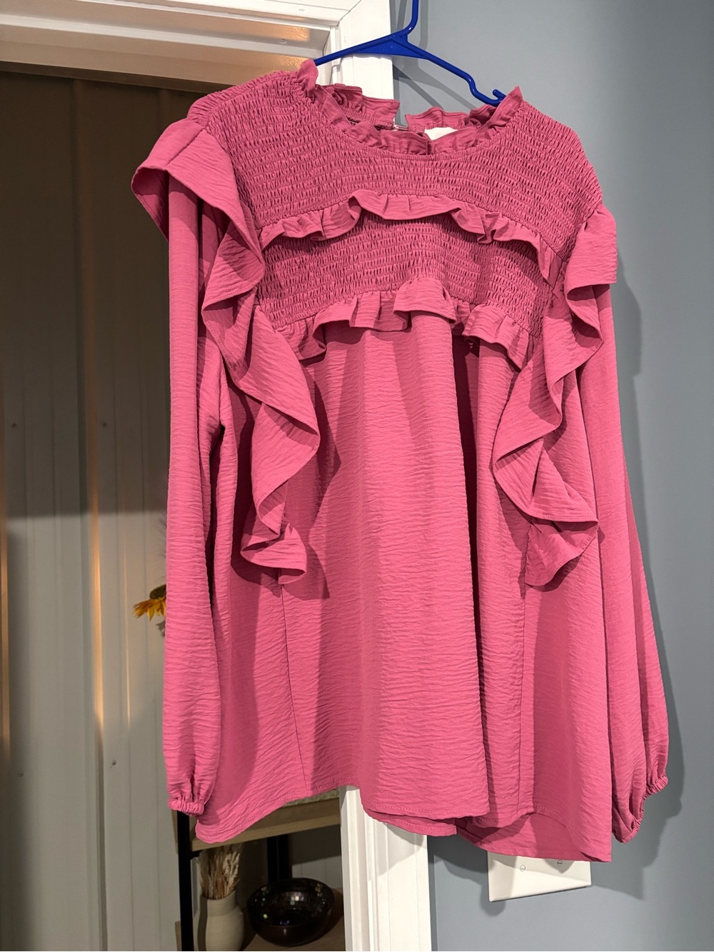 Women's Pink Ruffle Long-Sleeve Blouse